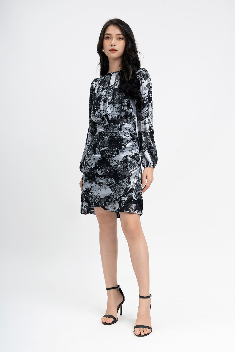 Đầm chữ A tay dài tùng đắp chéo 