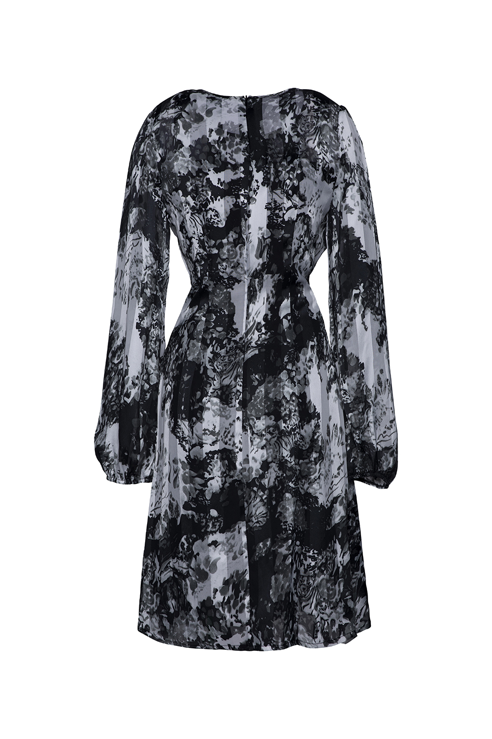 Đầm chữ A tay dài tùng đắp chéo 