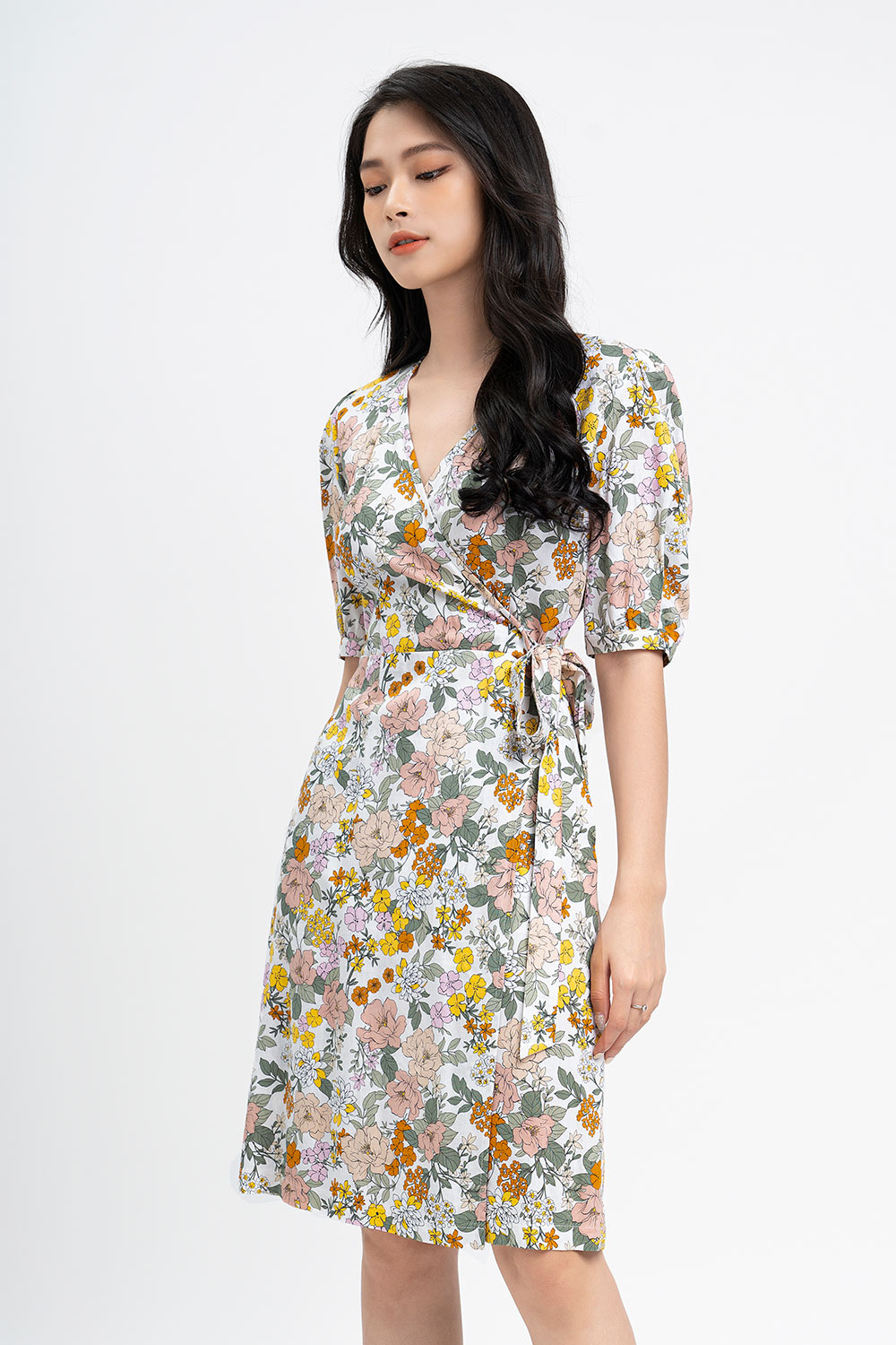 Đầm wrap dress hoa nhí eo phối nơ 