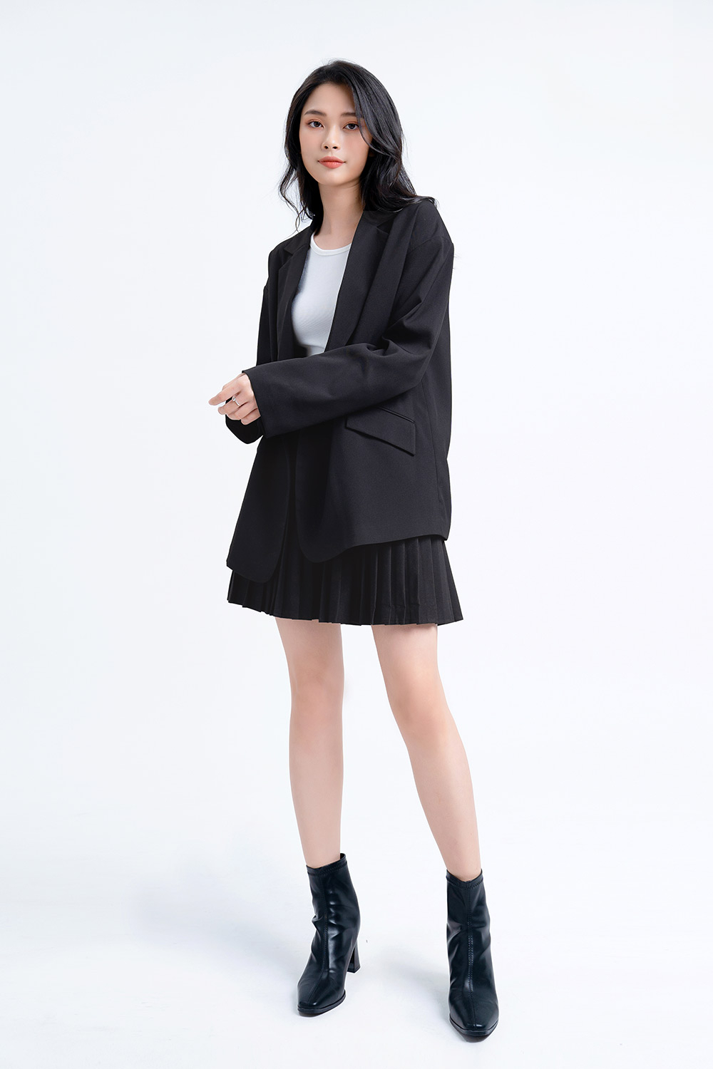Áo khoác blazer đen 2 lớp túi đắp xéo 