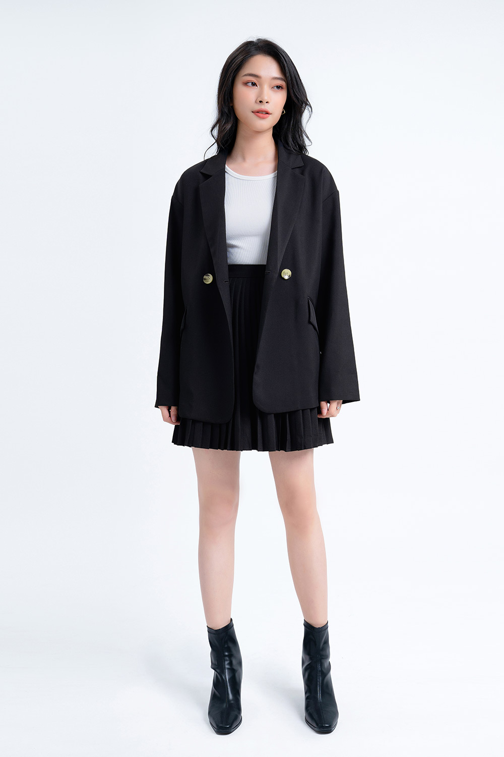 Áo khoác blazer đen 2 lớp túi đắp xéo 