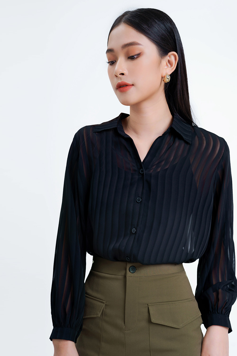 Áo sơ mi đen kẻ sọc tay dài 