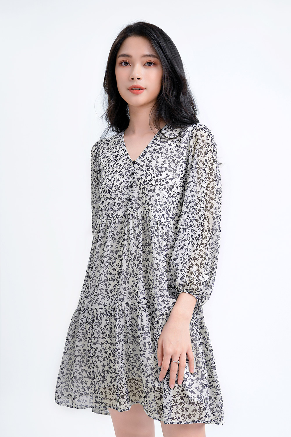 VÁY BABYDOLL TRẮNG CỔ POLO / MADEBYMINT Mint Official