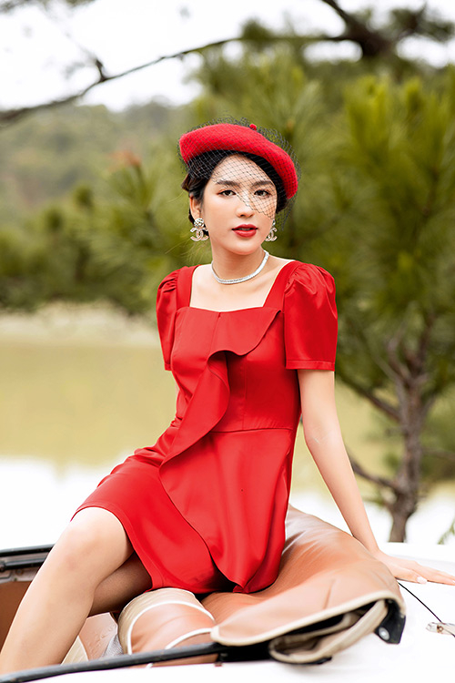 Đầm ôm body cổ vuông KK102-37
