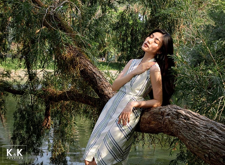 Đầm quấn wrap dress họa tiết kẻ sọc KK105-07