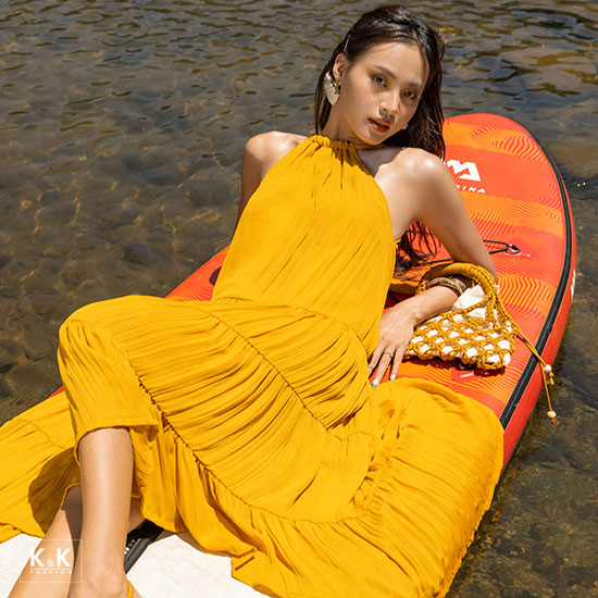 Đầm maxi cổ yếm phối nơ phía sau HL19-18