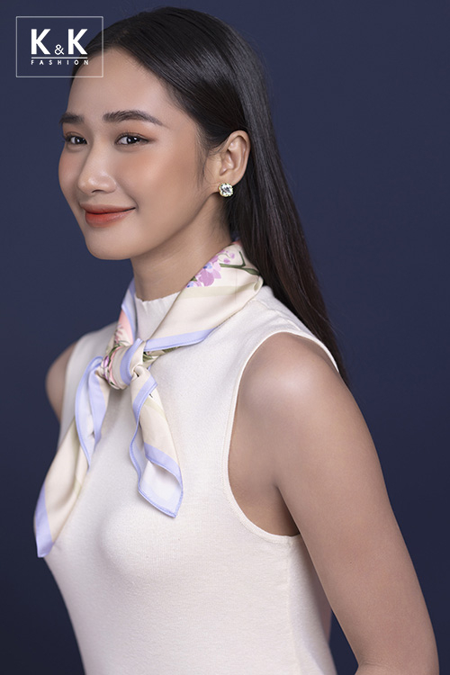 Khăn lụa - và những kiểu biến hóa đa dạng