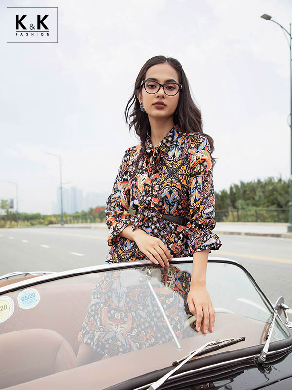 Đầm chữ A họa tiết cổ thắt nơ KK97-16