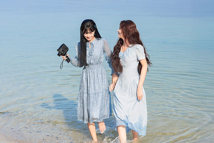 Váy đầm đi biển đẹp nhất hè 2025