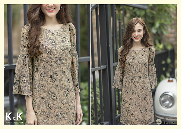 Đầm suông họa tiết tay loe KK66-57 với chất liệu voan mềm, mịn, mát phù hợp với tiết trời mùa hè nóng bức