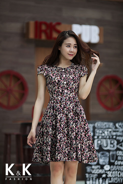 Váy ngắn họa tiết Váy ngắn họa tiết