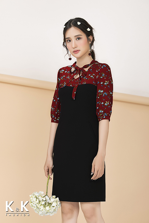 Đầm đen phối họa tiết hoa nhí cổ thắt nơ xinh xắn KK73-12