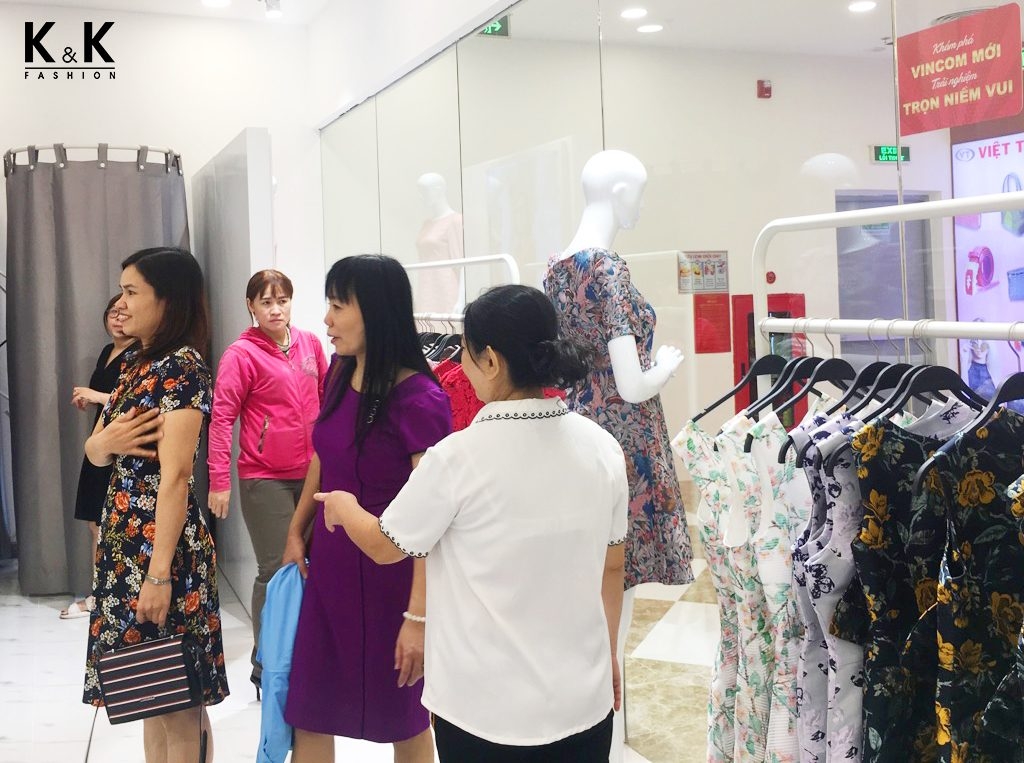 K&K Fashion khai trương showroom mới tại Nha Trang